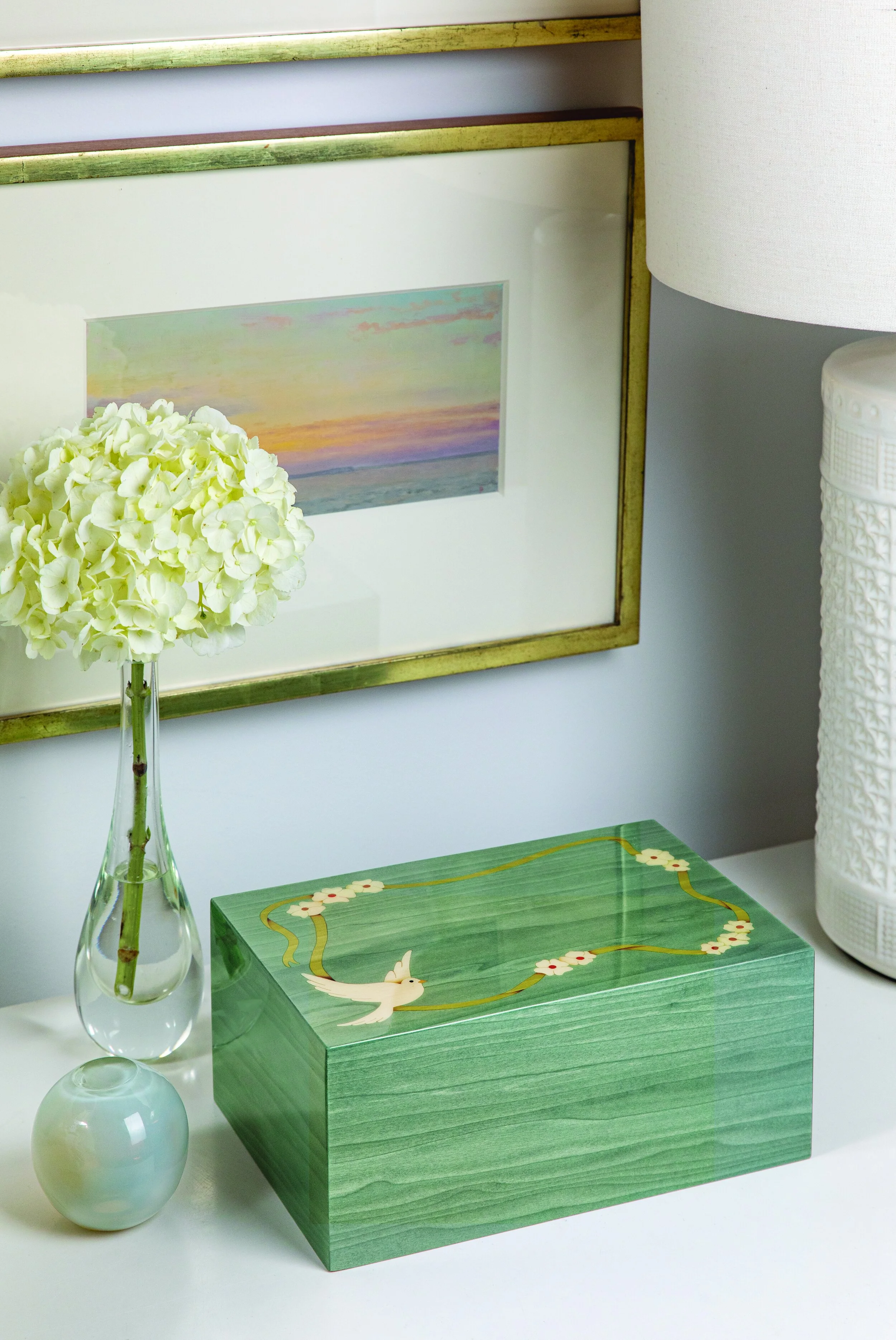 LUCINDA Horizontal | Unique decorative wooden cremation urns
